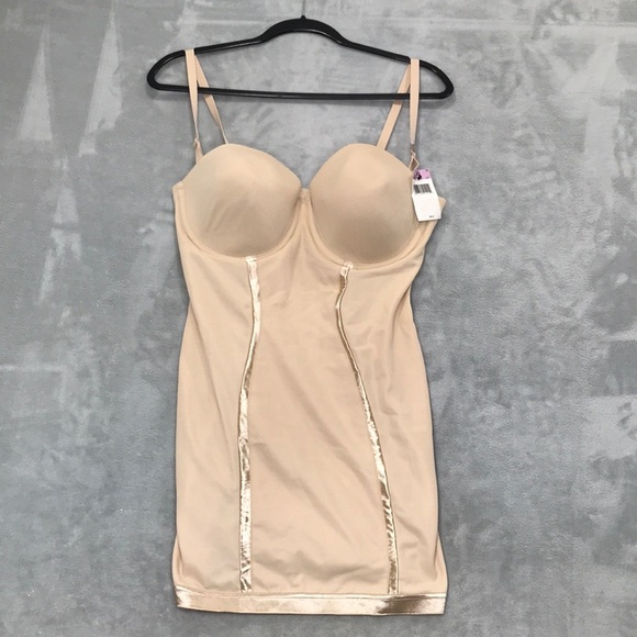 Maidenform Women's Firm Control Strapless Convertible Full Slip 38D New - Picture 1 of 9